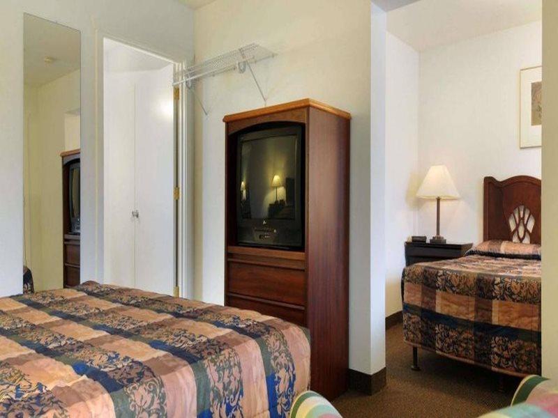 Knights Inn & Suites Seatac Airport Tukwila Bagian luar foto