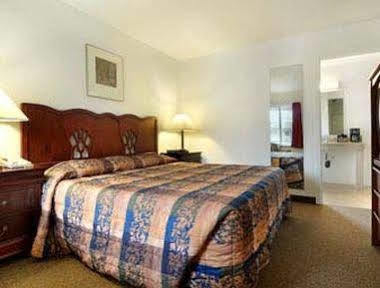 Knights Inn & Suites Seatac Airport Tukwila Bagian luar foto